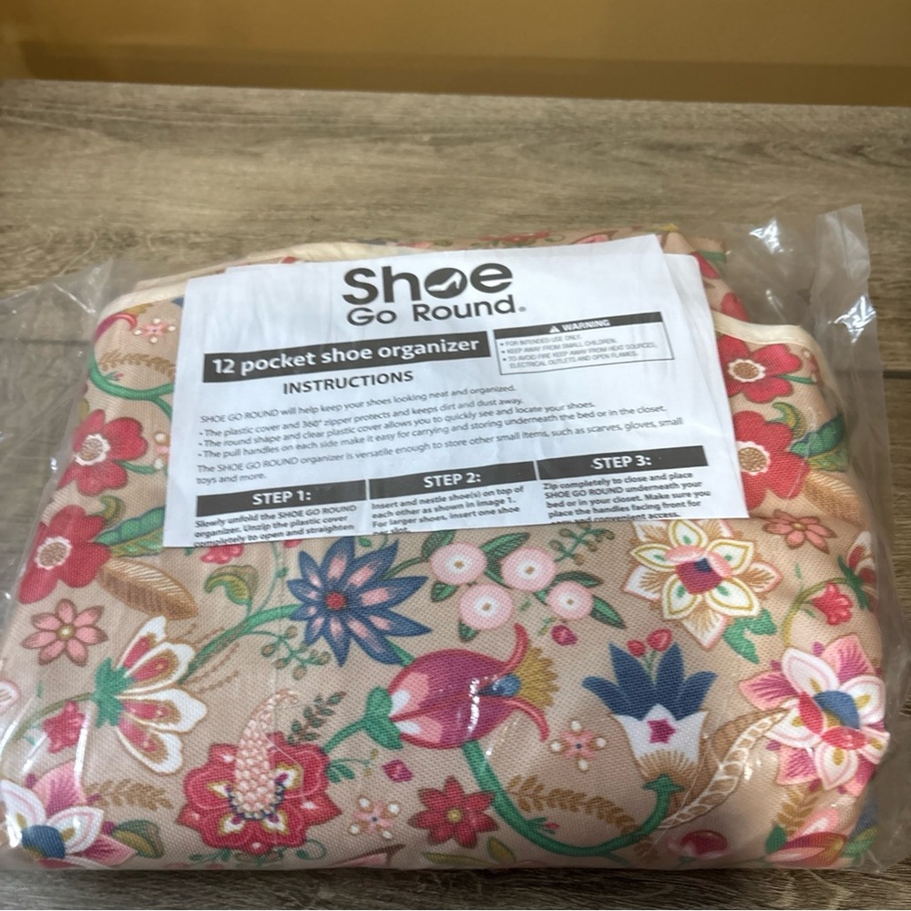 2-Shoe Go Round 12 pair of shoe zipper storage P3D